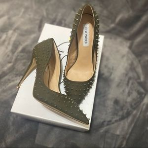 Steve Madden "Daisie" Spiked Heel
